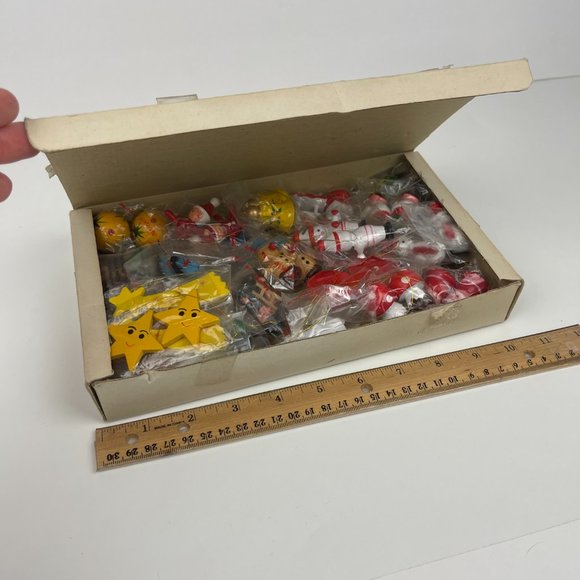 Vtg 50 Piece Hand Painted Small Wooden Christmas Ornaments Orig Box Taiwan READ - Picture 10 of 11